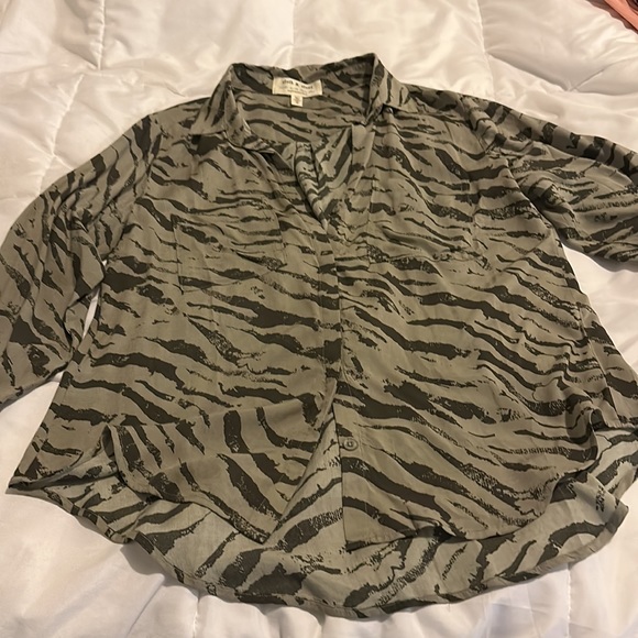 Cloth and Stone for Anthropologie Print Blouse - Picture 4 of 4